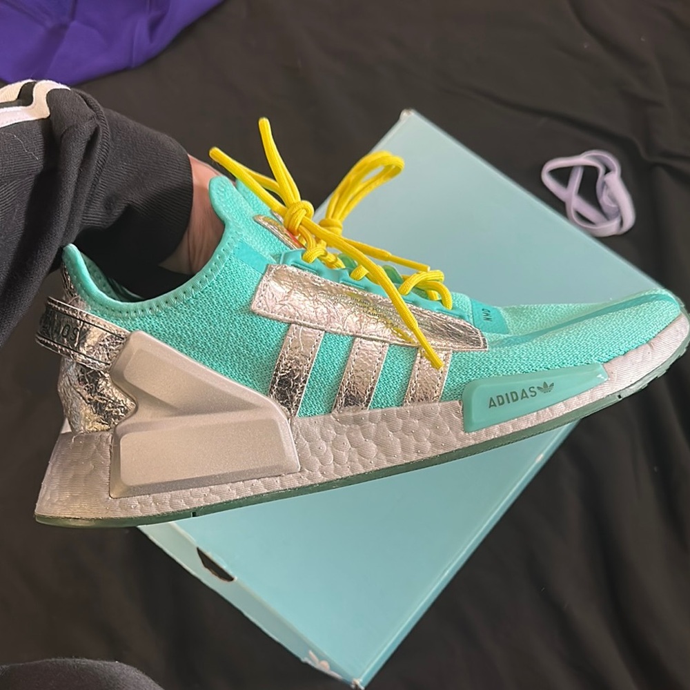 Adidas Aqua and Metallic Silver Shoes South Park professor chaos 10.5 like new